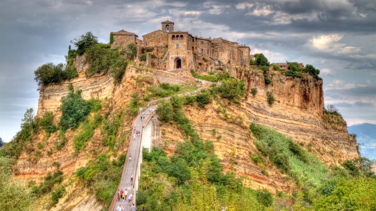 死にゆく街チヴィタ・ディ・バーニョレッジョ Civita di Bagnoregio