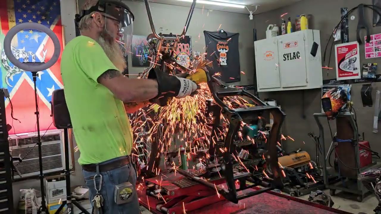 How to hardtail a Big Twin Evo using @KrispyCo hardtail kit.