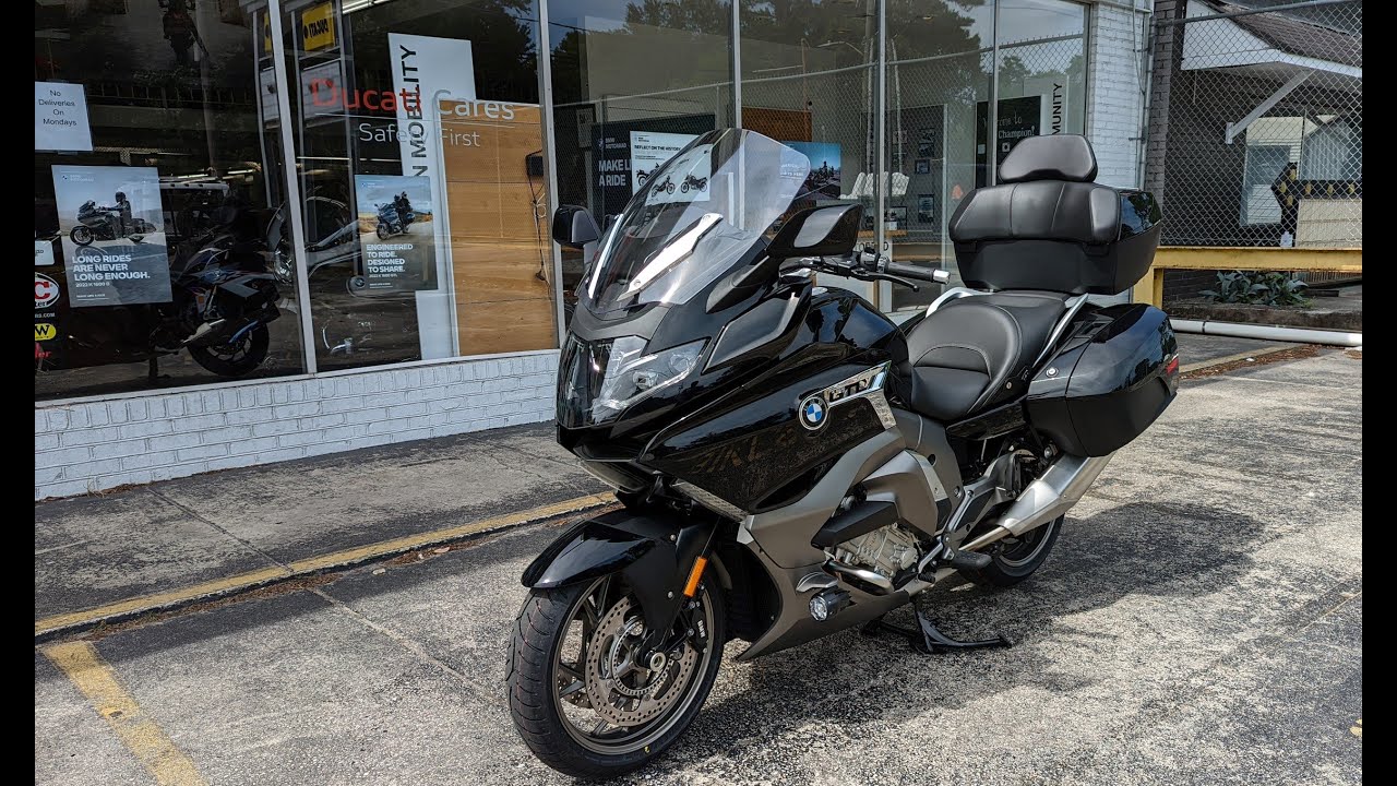 Unboxing: 2022 BMW K1600GTL