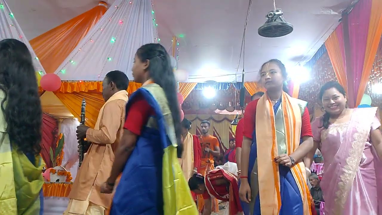 মধুর সুরে হরিনাম কির্তন সুনুন।Sing Harinam Kirtan in sweet tune.বানিয়া পাড়া ১