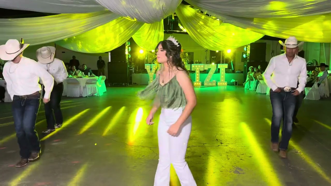Yaretzi’s Baile Sorpresa !!