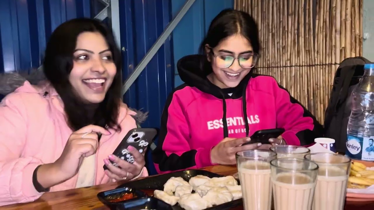 Chandigarh se thoda door yeh cafe 🤤A day spent with Friends || Day- 29 || Et -67 