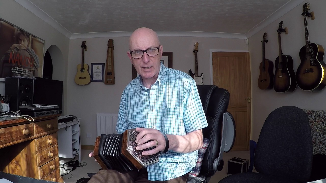 How To Play A Simple Oom Pah Bass On An Anglo Concertina