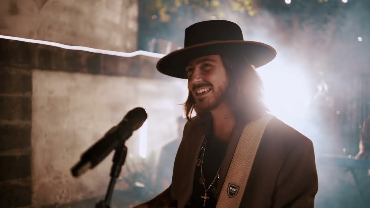 Juan Cid - Pegarme en la Radio  (Video Oficial)