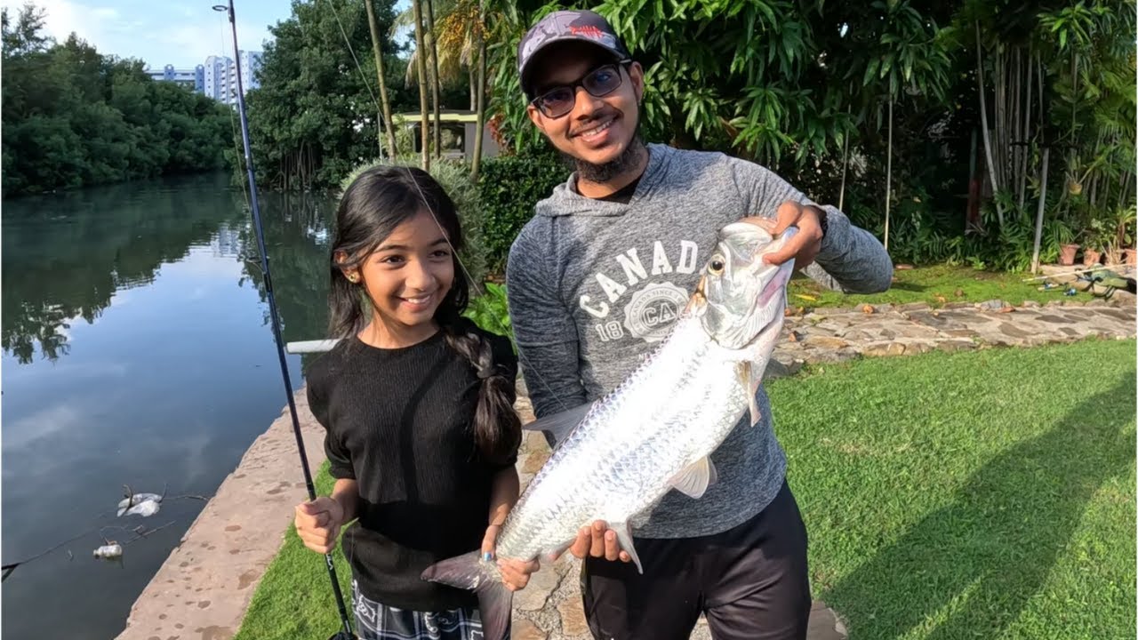 RIVER FISHING IN TRINIDAD! Catching Saltwater Fish From The Backyard! Snook Tarpon & Jacks