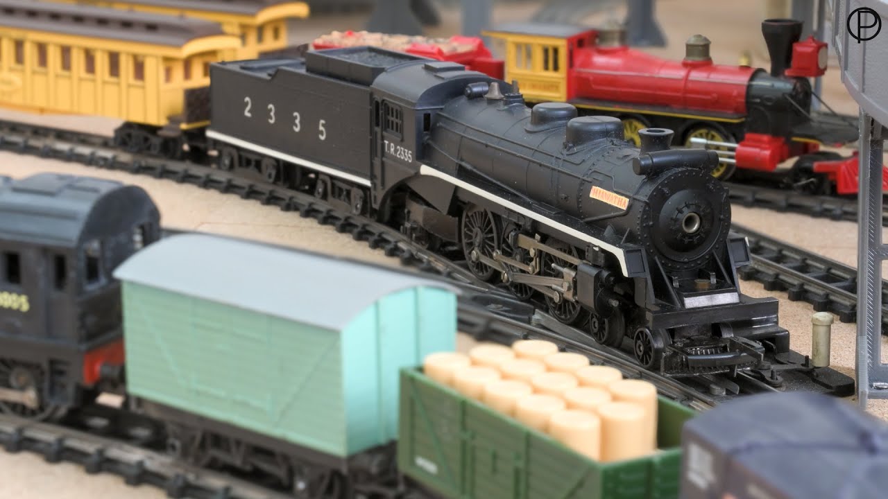 Tri-ang Railways R.54 TC Pacific Locomotive “Hiawatha”