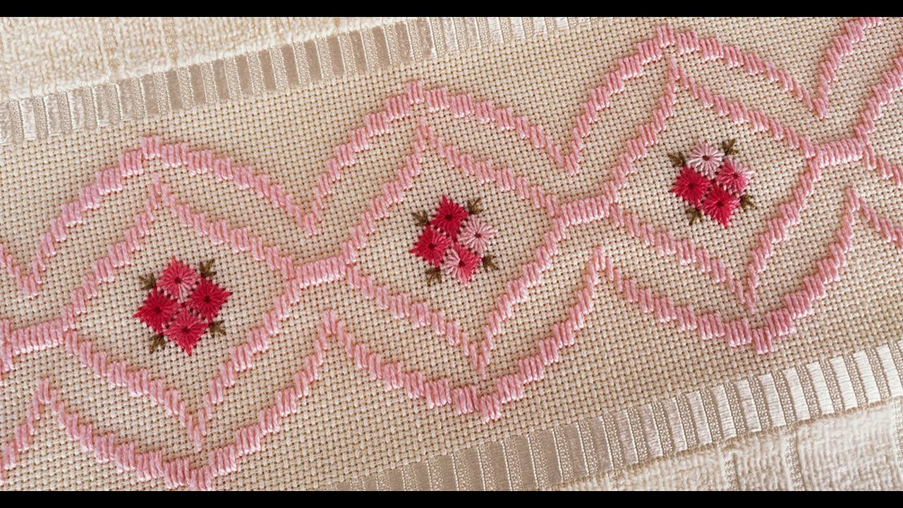 #155 Ponto Reto com Ilhós - Pura delicadeza