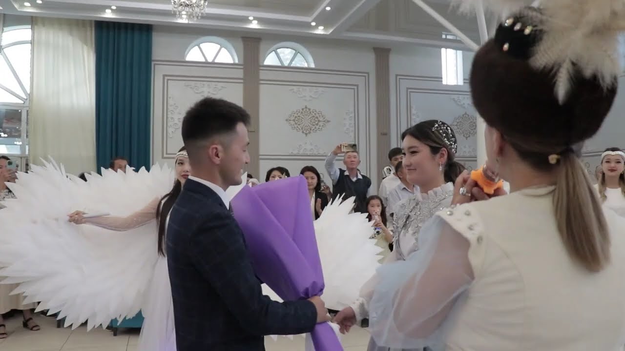 Кыз узатуу Аида