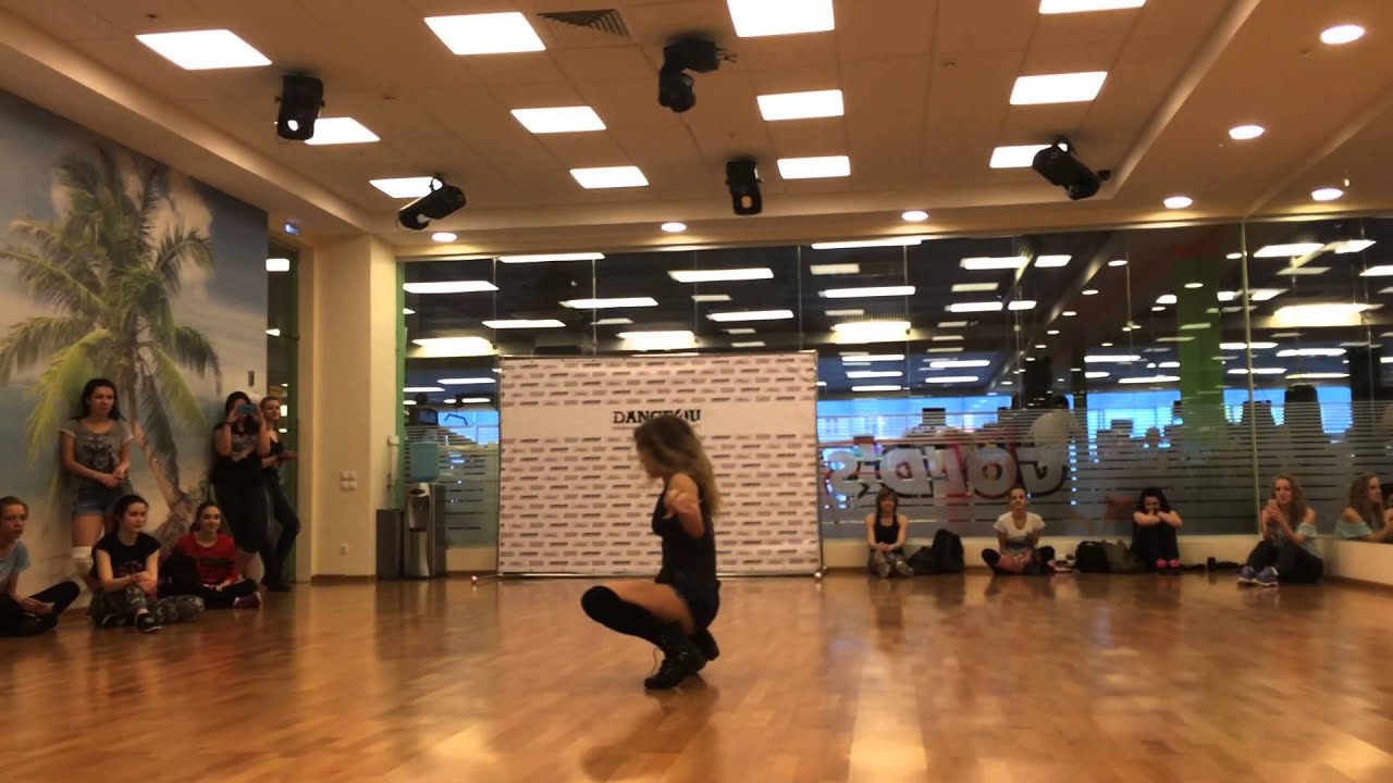 12/04/2014 Elena Yatkina Dancehall