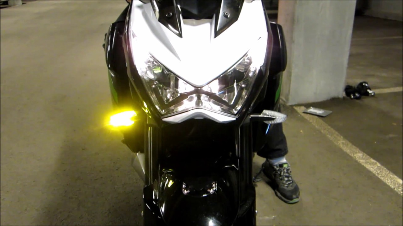 Kawasaki Z800 Evotech Tail Tidy/Oxford Saturn Indicator Installation