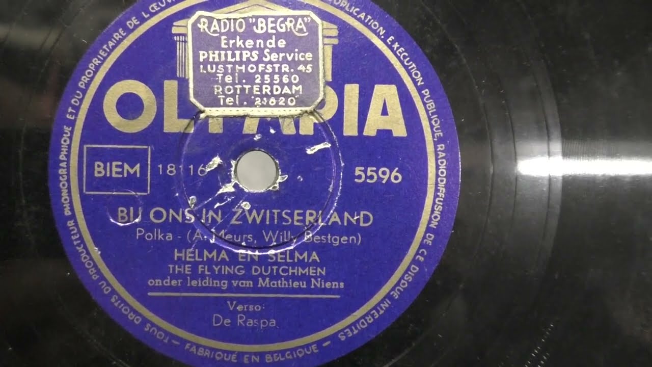 Helma en Selma met The Flying Dutchman: Bij ons in Zwitserland. (ca 1950).