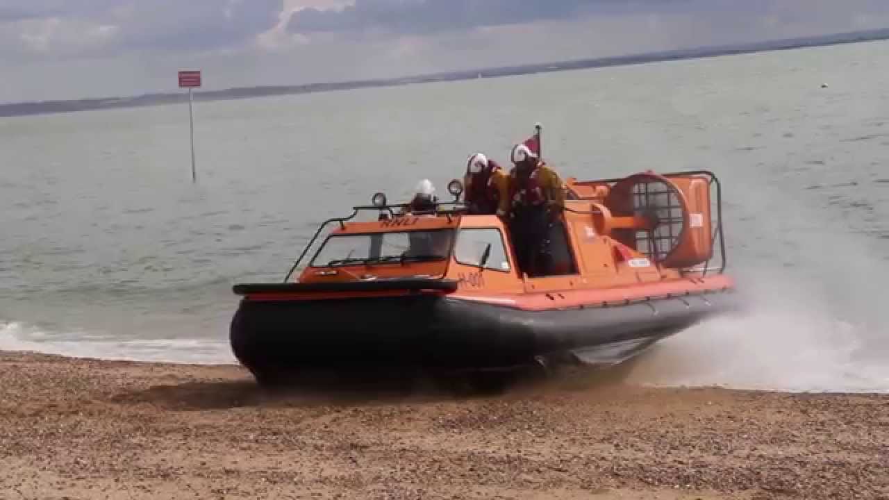 RNLI hovercraft Southend 18 08 2014