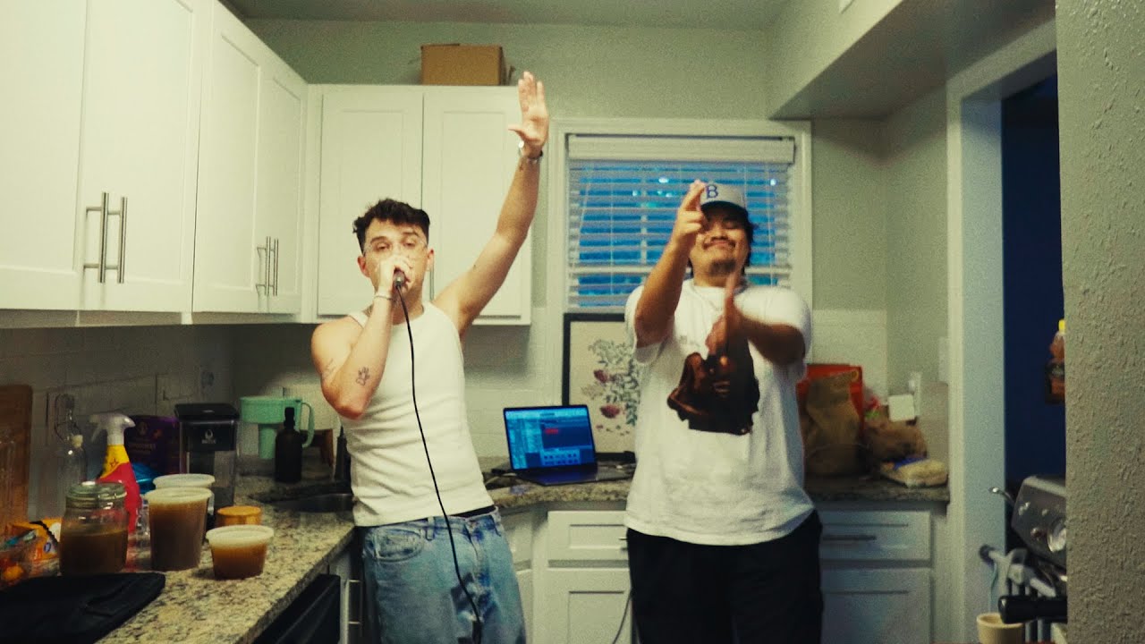 Britton Rauscher - ELIJAH WOOD ft. 350 (Live Performance)