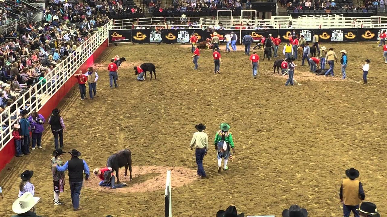 2015 San Antonio Rodeo Calf Scramble - Justin Roebuck