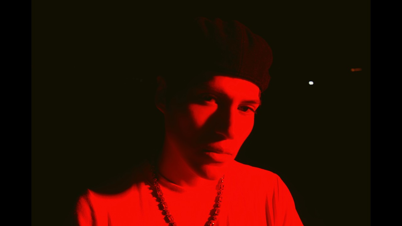 Carlos Filinich - Head Over Heels (Official Music Video)