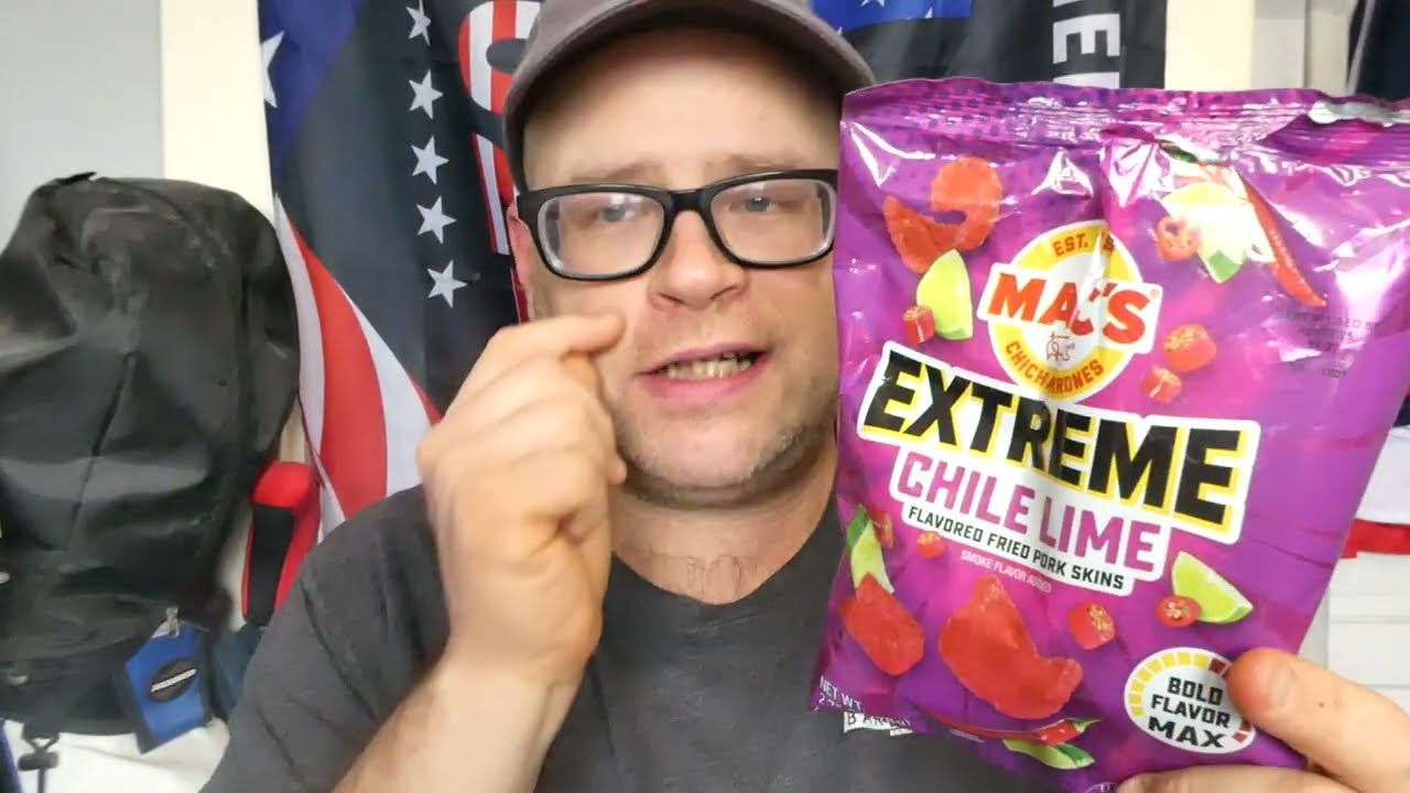 Жареные свиные шкурки с чили и лаймом от Мака