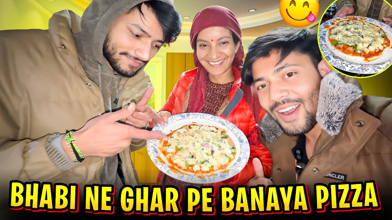 Bhabi Ke Sath Ghar Pe Banaya Pizza😍🍕 || Sanjay Chauhan