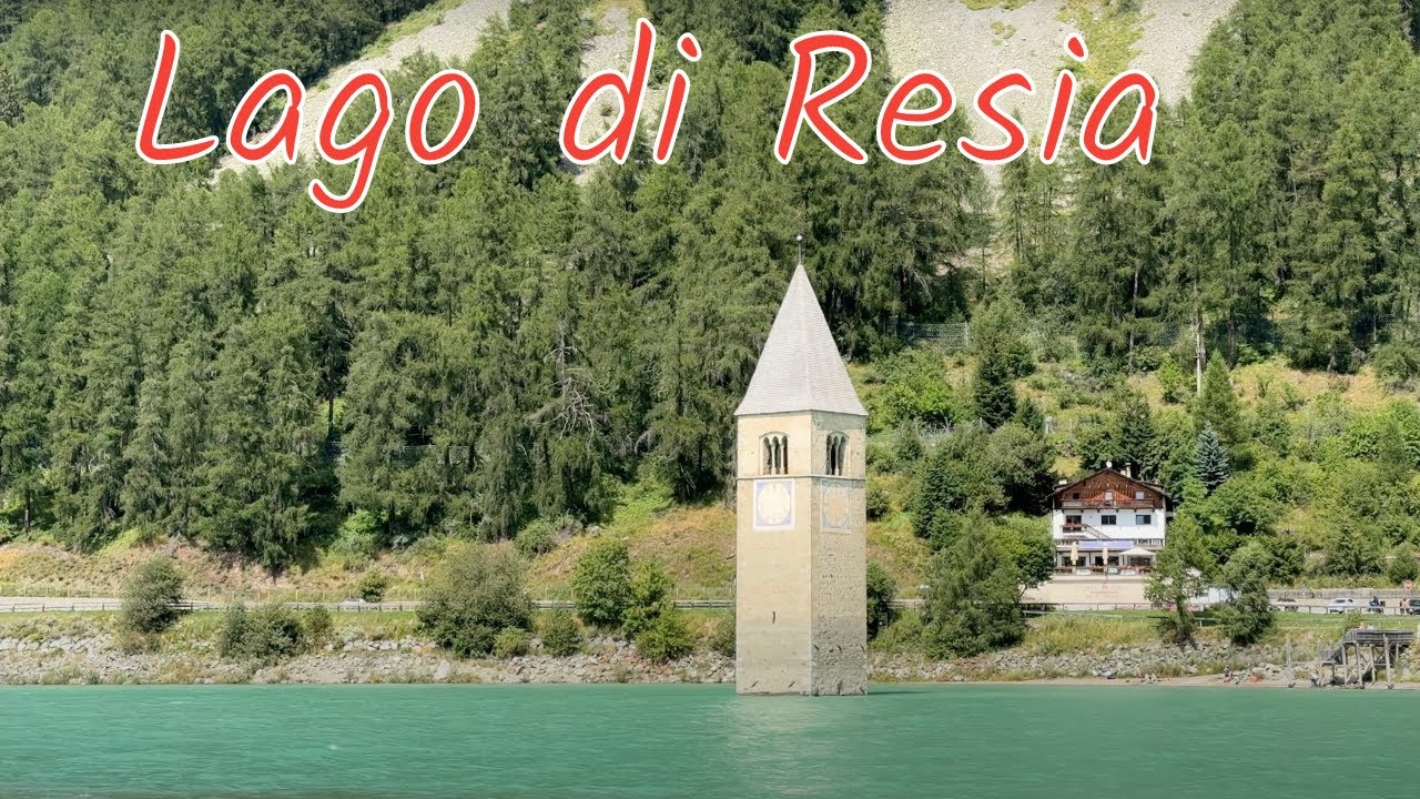Watching the Kite Adventure nearby Lago di Resia