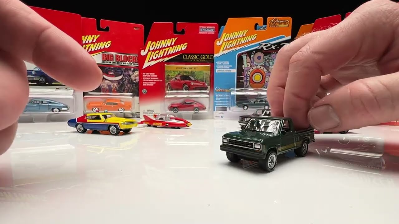 Джонни Молния против старого! Редкие отливки, необычные релизы и инструменты 2025 года