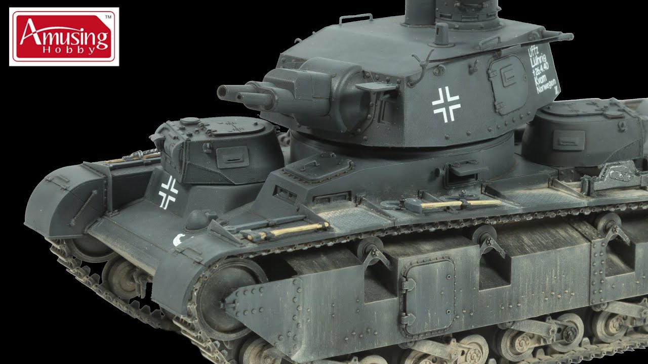Neubaufahrzeug pre-war German tank (Amusing Hobby 1/35 scale model) with pigment weathering