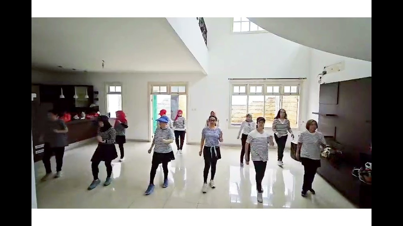 Family Affair 2025 - Linedance - 32count 4wall - High Beginner - Choreo: Penny tan