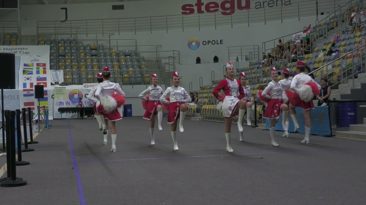 Mażoretki 'SUNSHINE' - Besko / Majorettes  [Opole 2022].