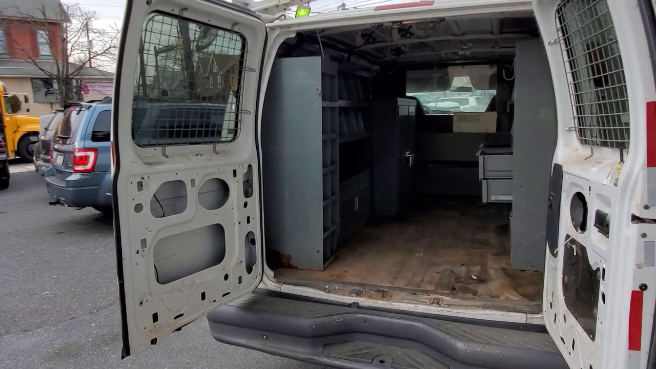 2006 FORD ECONOLINE CARGO VAN E-250