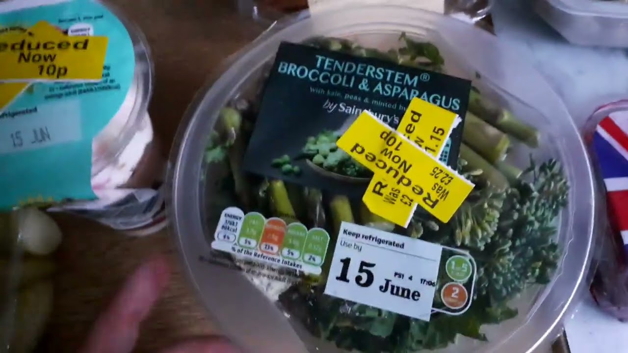 Yellow Sticker Madness - Impromptu Sainsbury's haul 15/6/22, loads of 10p items!