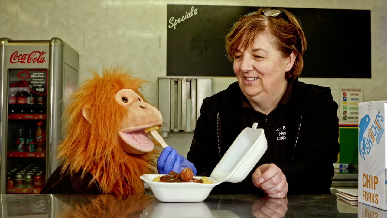 Profiad Gwaith Gareth! Siop Chips