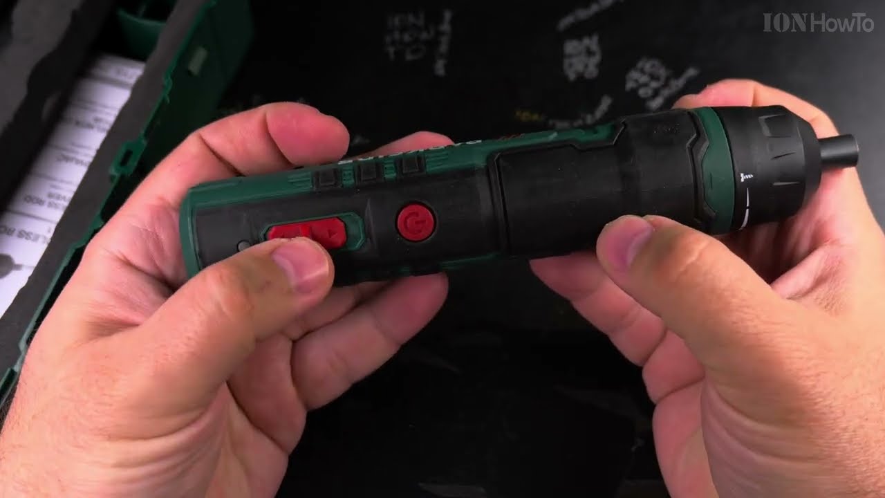 Unboxing 4V cordless screwdriver Parkside PASS 4 A1 from Lidl