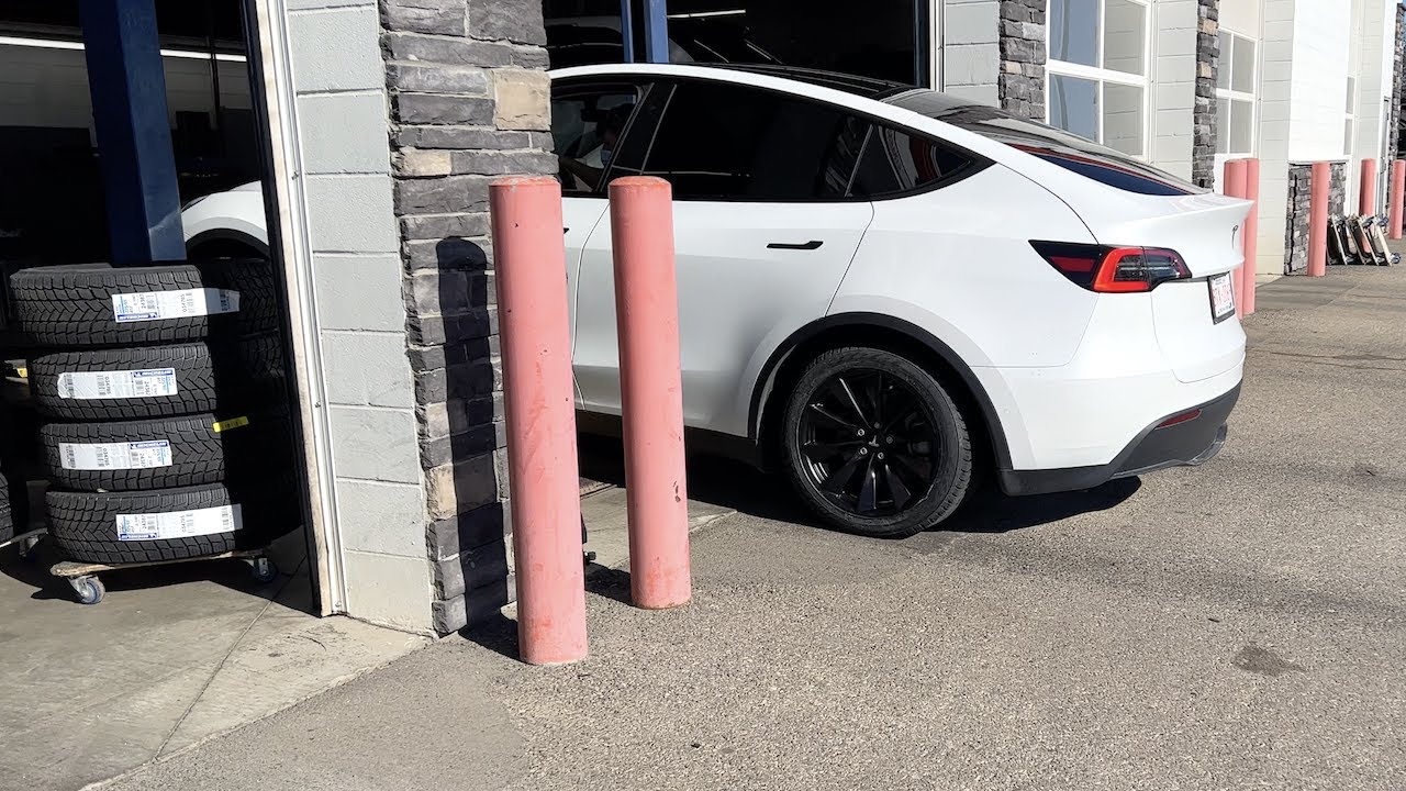 Покупка зимних шин и новых дисков для Tesla Model Y