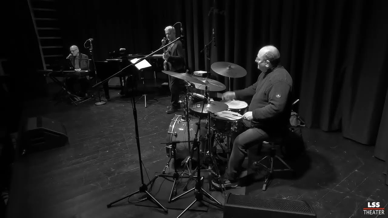 A TESTA IN GIU' Mario Rosini (Pino Daniele Cover)