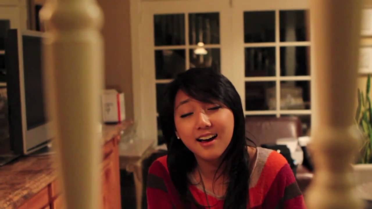 Rocketeer - Far East Movement | (Clara C Cover)
