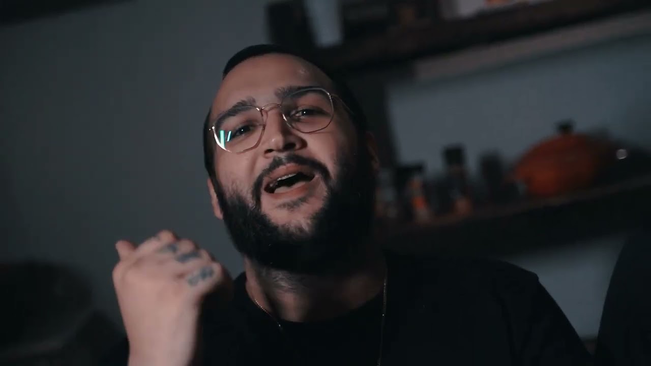 biggie diehl - Plug Plus Size (Dir. Kura Films)