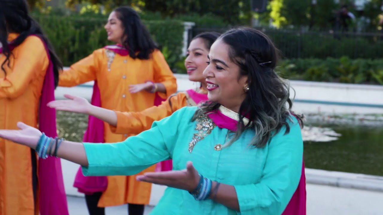 Bollywood Flash Mob | Beverly Hills | Mayor John Mirisch