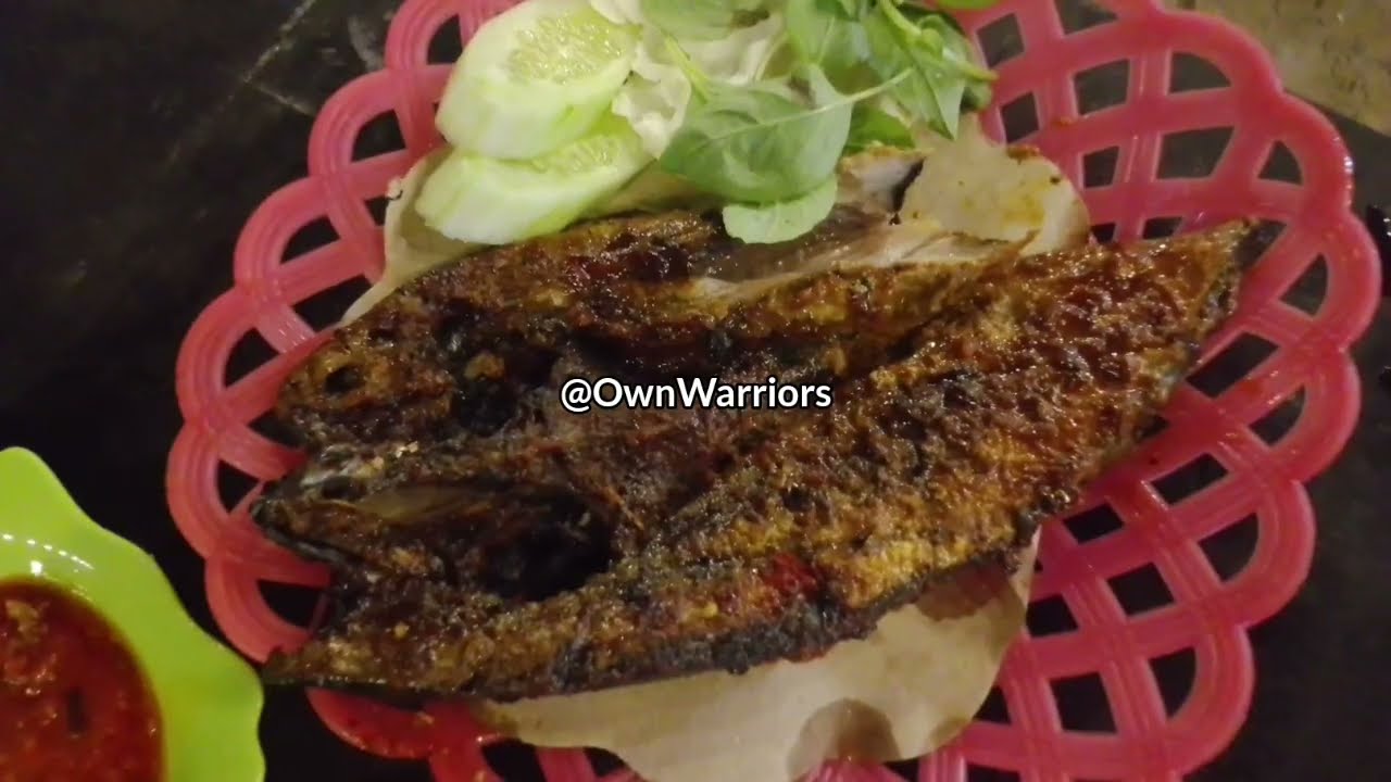 Makan Ikan Bakar Yuk Sambil Melihat Menikmati Indahnya Pantai Dermaga Branta Pamekasan Malam Hari