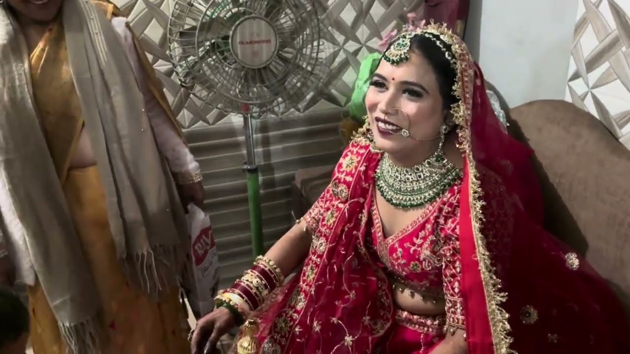 Aaj wedding main kiya enjoy 😃 