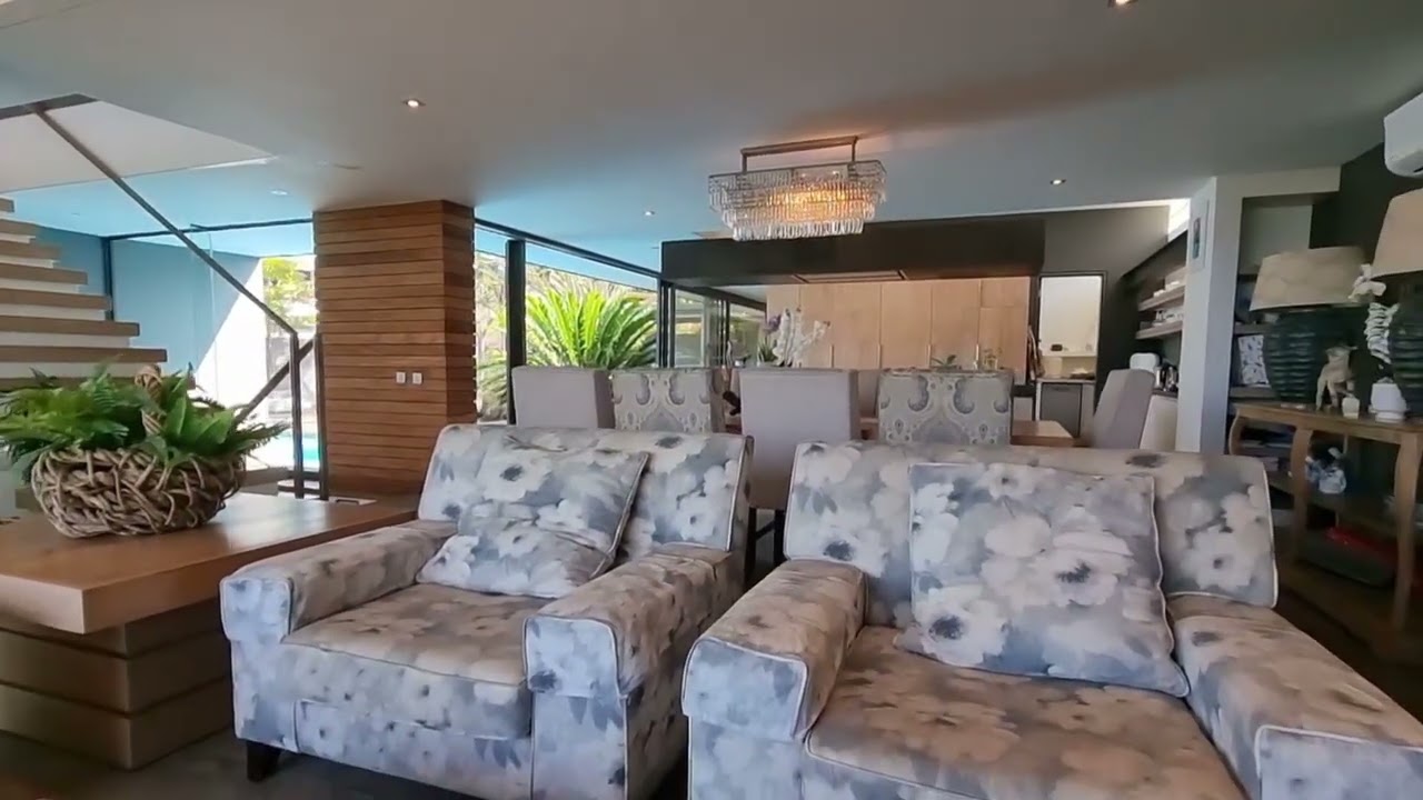 FOR SALE | BEAUTIFUL FULLY FURNISHED HOME WITH STUNNING SEA AND FOREST VIEWS