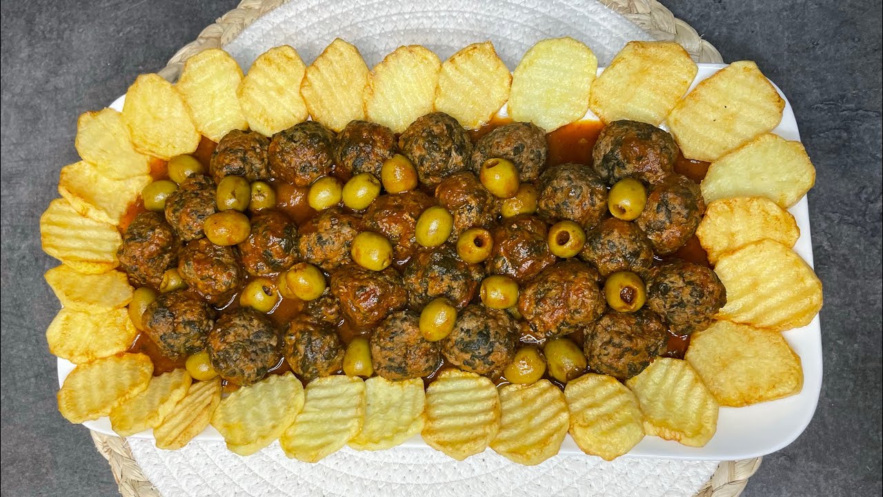 Délicieuses boulettes de viande hachée au épinards / أروع كريات لحم بالسبانخ ( السلق )