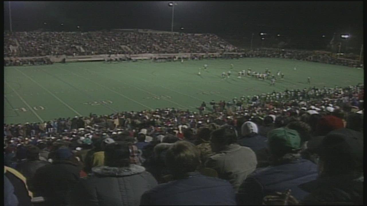 The Texas high school football game they're still talking about, 30 years later