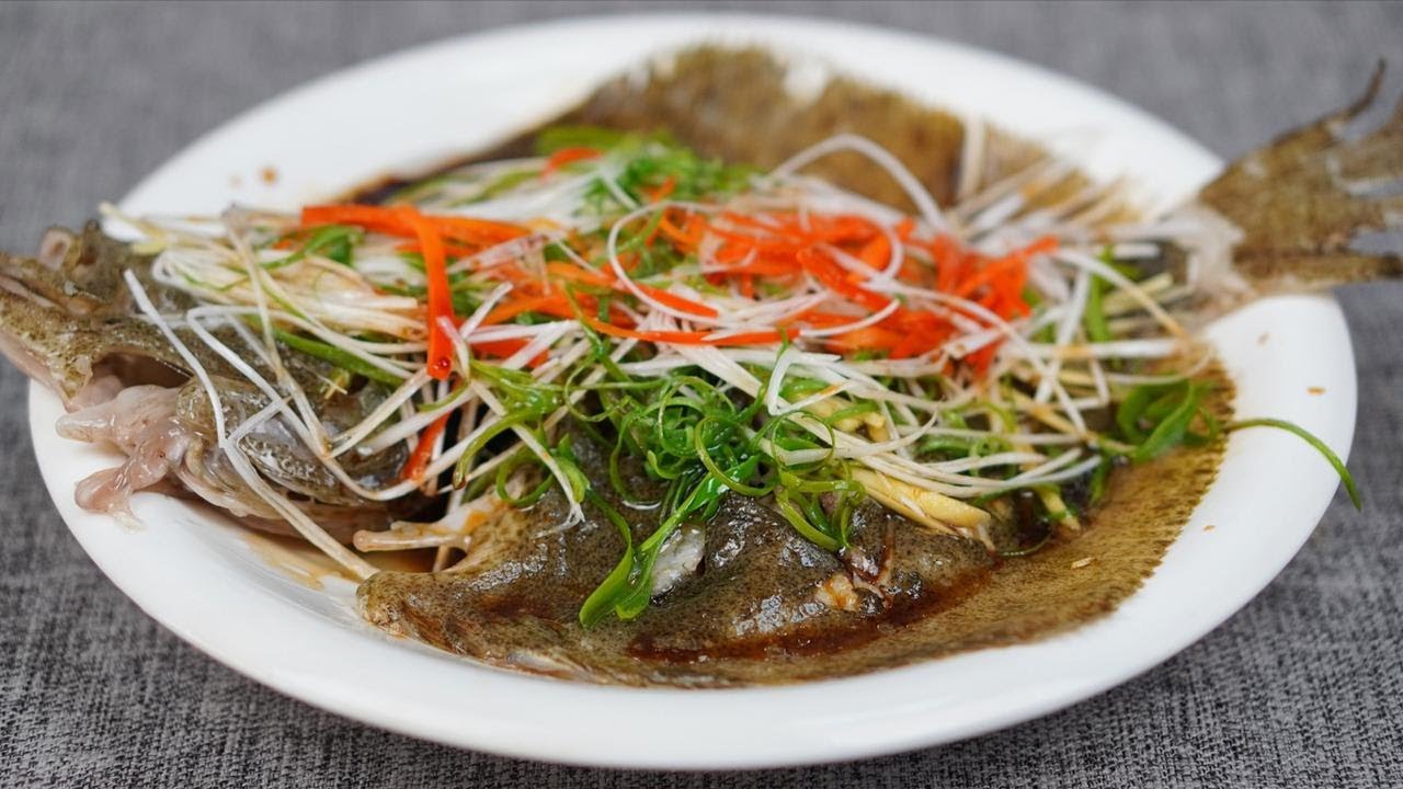 大廚教你：“清蒸多寶魚”的家常做法，湯汁濃郁，香味四溢。 【廚子說菜】