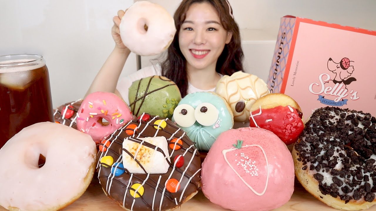 SUB) ASMR Сливочный пончик Мукбанг 🍩 Глазированные пончики Шоколадный пончик Зеленый чай Десерты