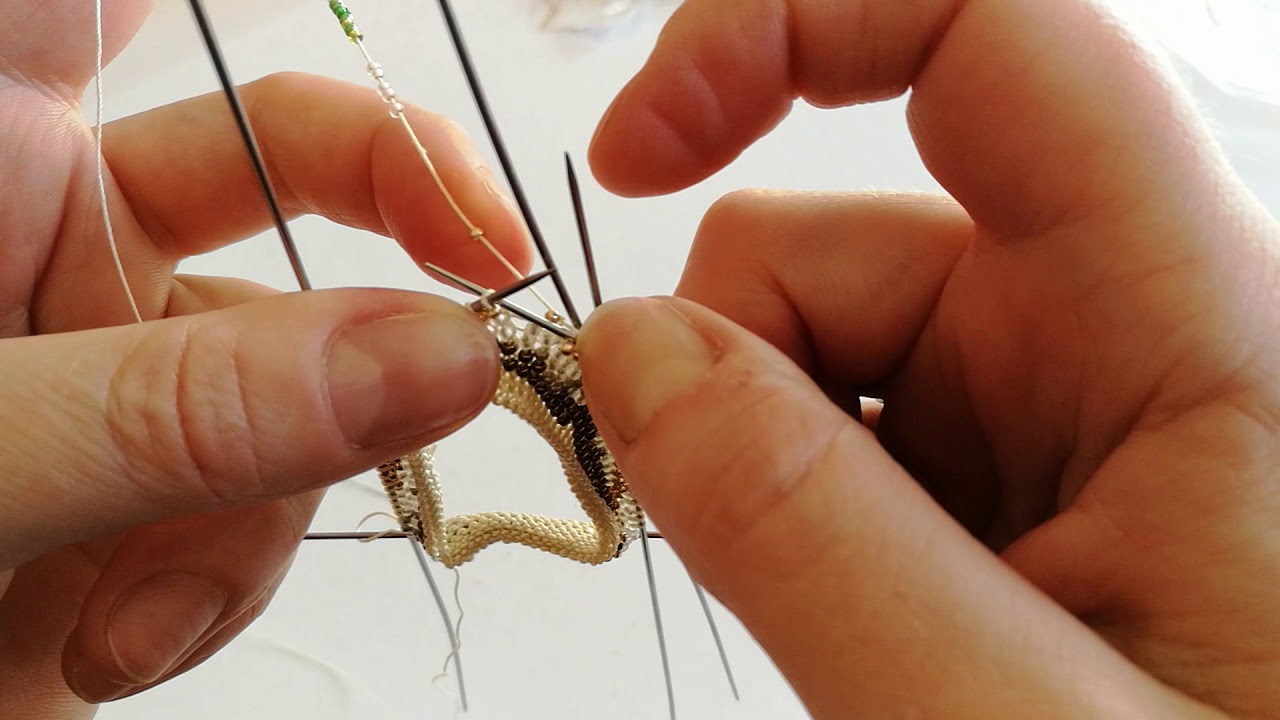 Tutorial | rechts verschränkte Maschen mit Perlen stricken