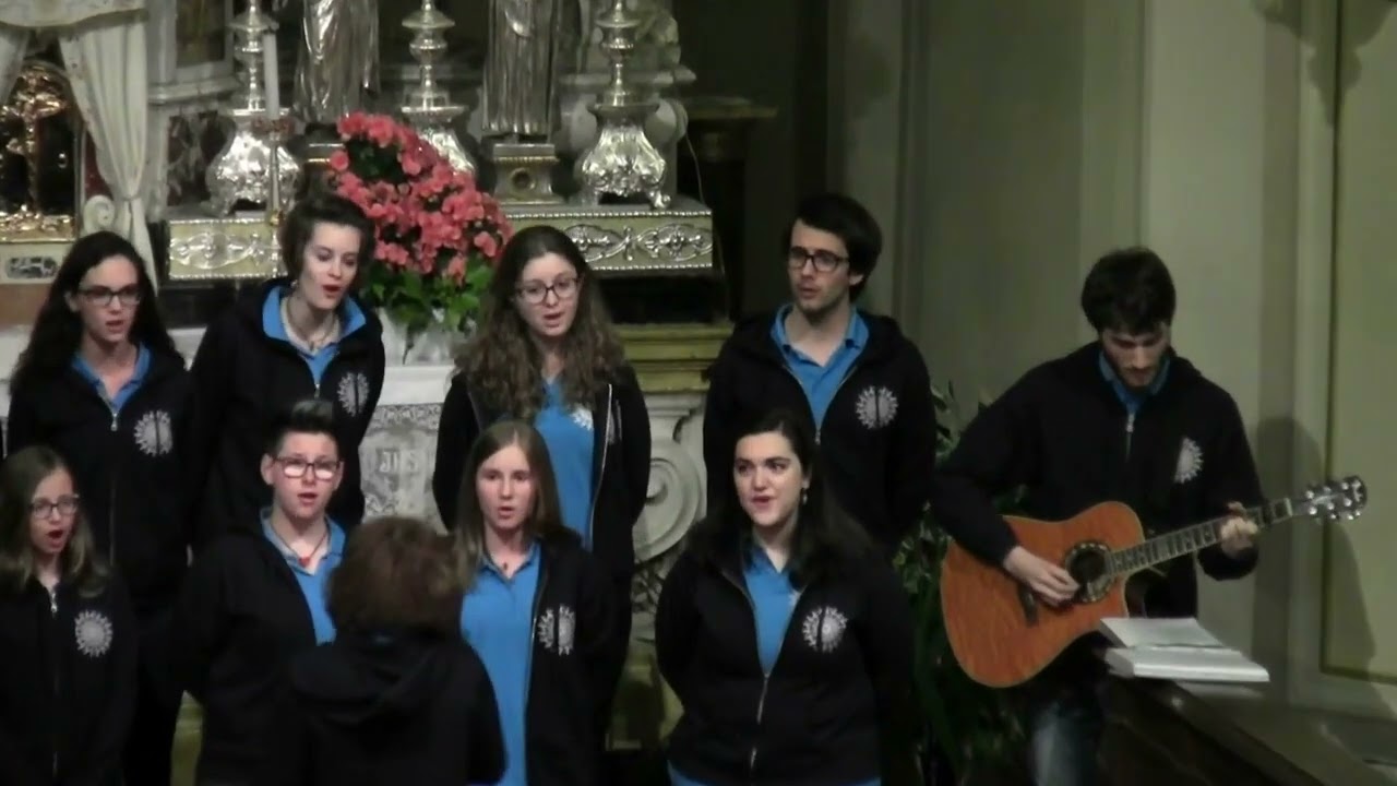 Salve Regina (gen Verde) - Coro Giovani Rivignano 2017