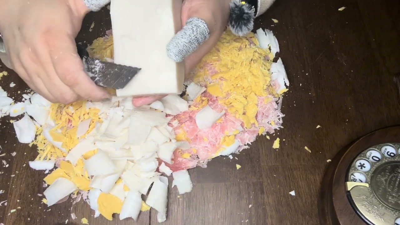 Cutting 3 good bars of soap 🧼🫧🧽 camay Palmolive etc 