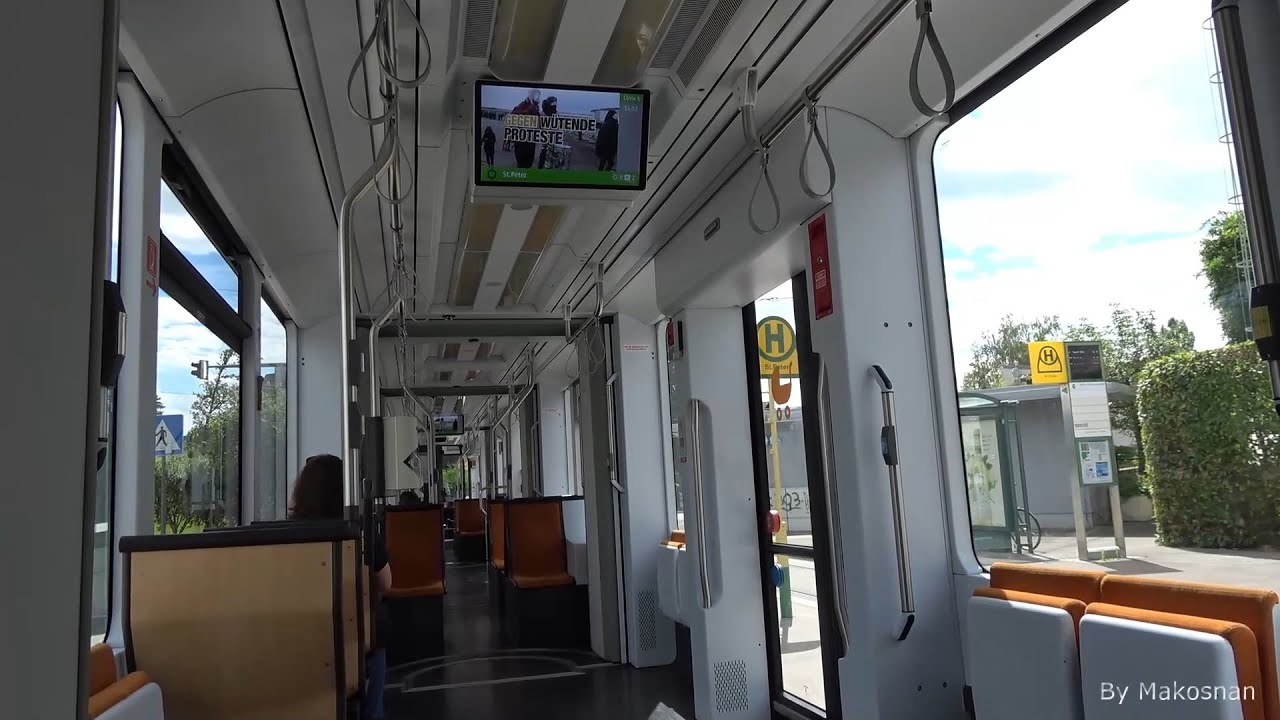 MHD v Grazu | Stadler Variobahn No. 218, Linie 6 | Graz Linien