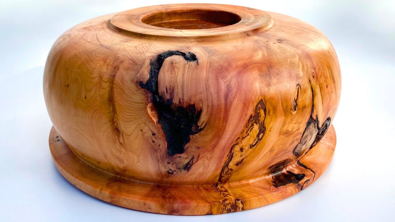 Wood Turning - Big & Beautiful Yew