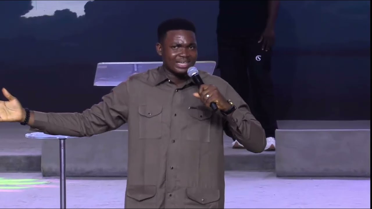 17 Minutes Deep Worship Ministration | Joshua Banjo | Living Spring International Ibadan