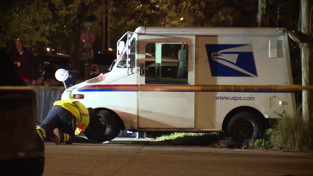 USPS carrier killed in hit-and-run crash in Tampa