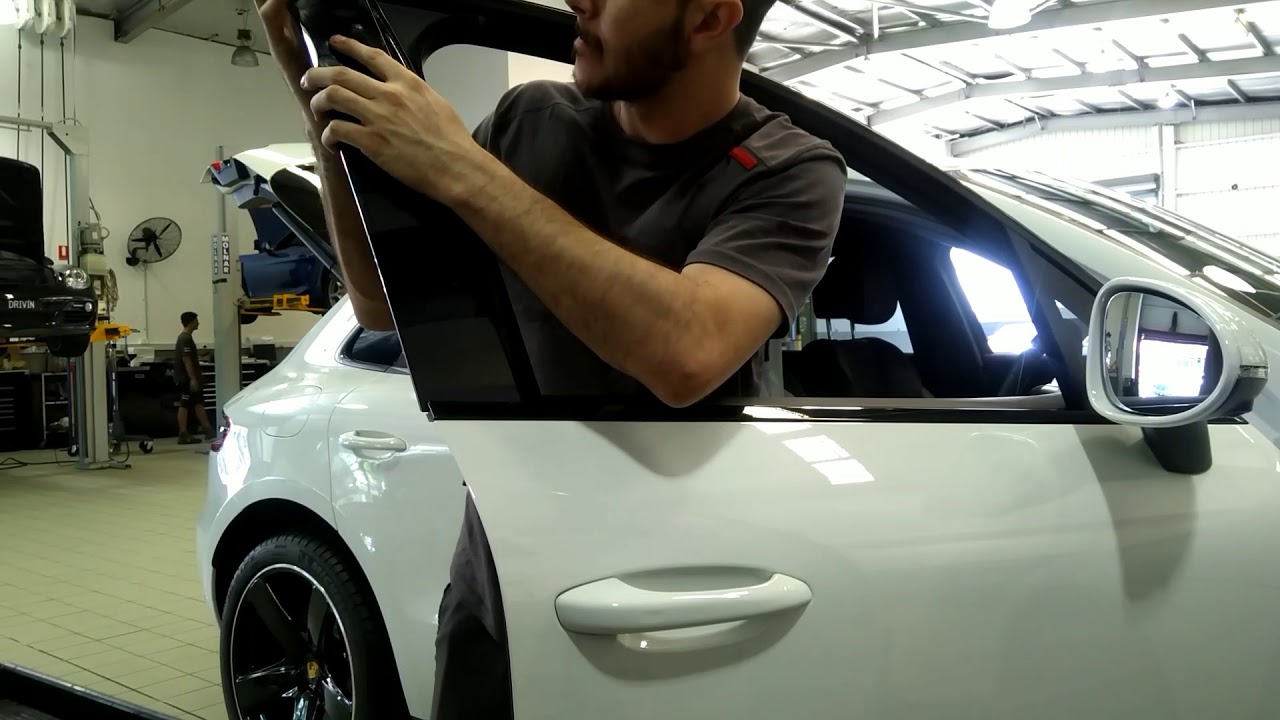 Porsche Macan b pillar trim replacement